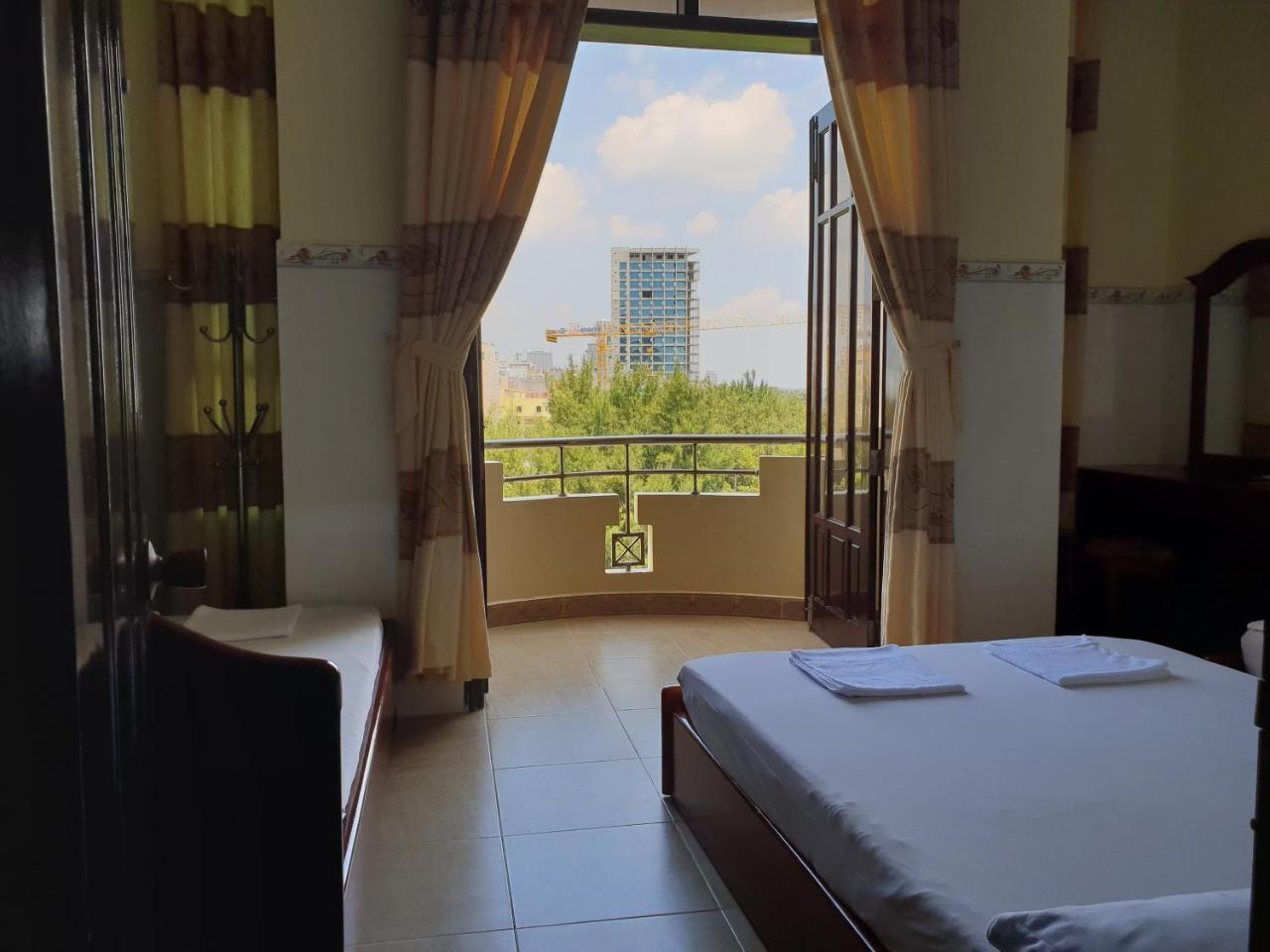 Thai Tan Hotel Vung Tau Exterior photo